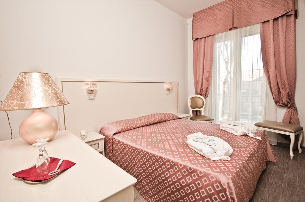 Hotel Nordic Μπελάρια-Ιτζέα Μαρίνα Δωμάτιο φωτογραφία
