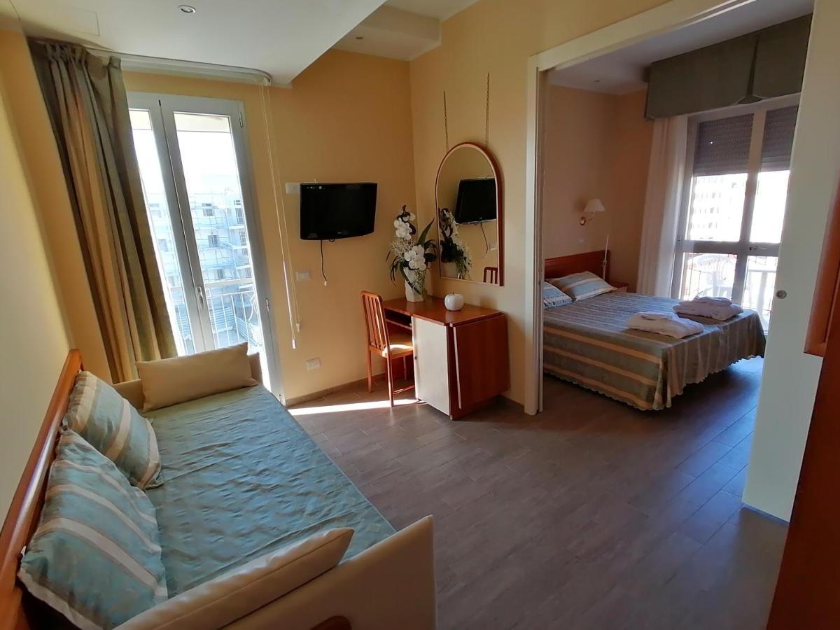 Hotel Nordic Μπελάρια-Ιτζέα Μαρίνα Εξωτερικό φωτογραφία