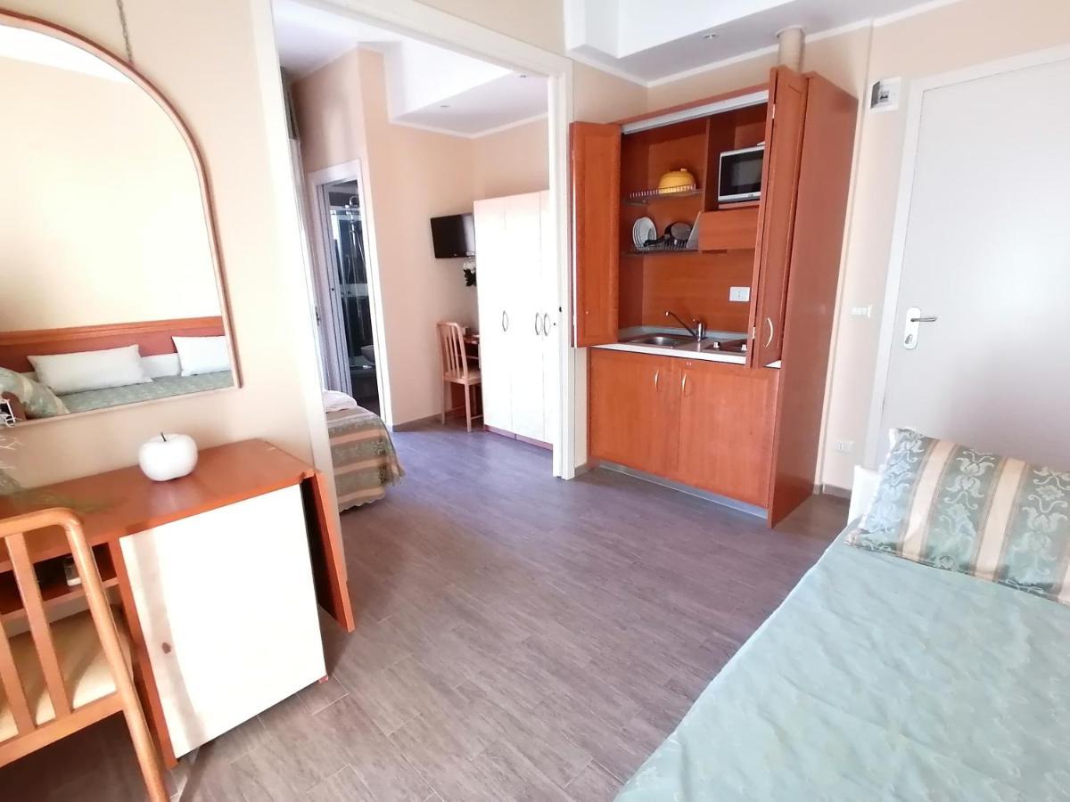 Hotel Nordic Μπελάρια-Ιτζέα Μαρίνα Εξωτερικό φωτογραφία