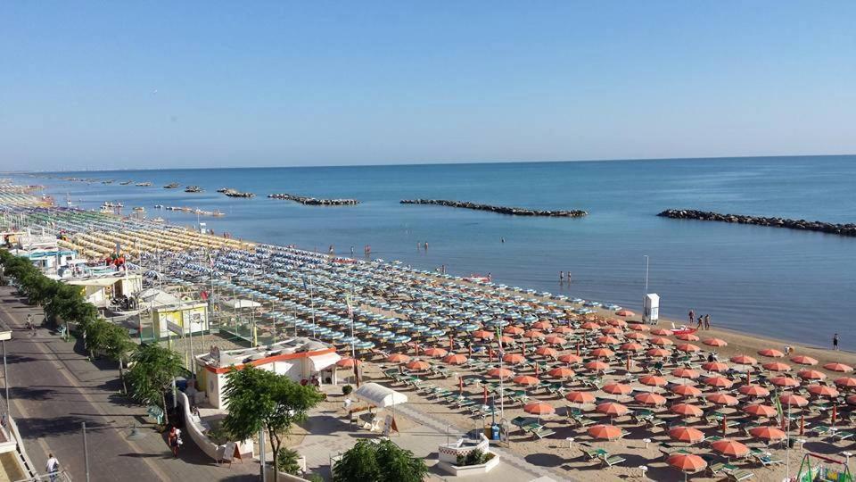 Hotel Nordic Μπελάρια-Ιτζέα Μαρίνα Εξωτερικό φωτογραφία